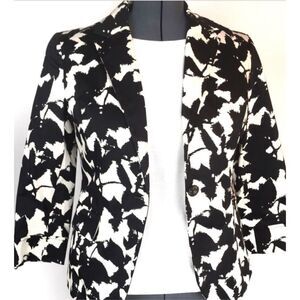 Coldwater Creek black & white abstract blazer sz10 $32.00- $99.00